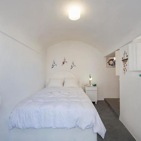White Cave Private Villa Pýrgos エクステリア 写真