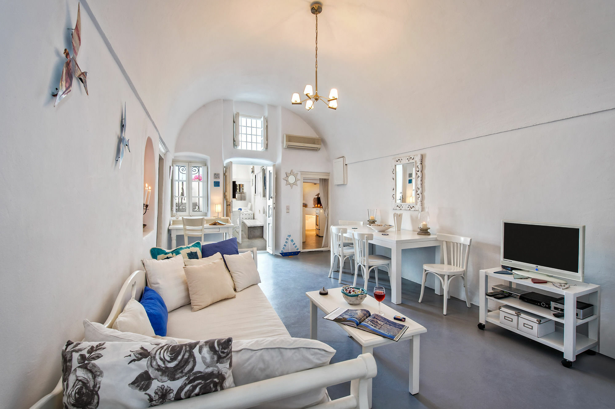 White Cave Private Villa Pýrgos エクステリア 写真